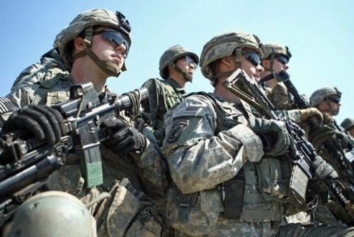 Soldiers attend a briefing during the annual joint military exercise Foal Eagle between South Korea and the United States in Pocheon, northeast of Seoul, March 25, 2015. (Xinhua/Seongbin Kang) Soldiers attend a briefing during the annual joint military exercise Foal Eagle between South Korea and the United States in Pocheon, northeast of Seoul, March 25, 2015. (Xinhua/Seongbin Kang)
