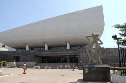 Photo taken on Sept. 15 shows the outside view of part of the National Theatre of Ghana in downtown Accra, Ghana. As a landmark in Accra, the National Theatre of Ghana that was completed in 1992, was built under loans by Chinese government. (Xinhua/Lin Xiaowei) Photo taken on Sept. 15 shows the outside view of part of the National Theatre of Ghana in downtown Accra, Ghana. As a landmark in Accra, the National Theatre of Ghana that was completed in 1992, was built under loans by Chinese government. (Xinhua/Lin Xiaowei)