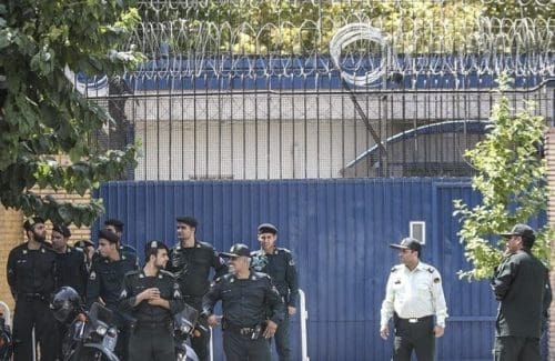 Iranian soldiers are seen in front of the British embassy in Tehran, Iran, on Aug. 23, 2015. The British embassy in Iran has reopened on Sunday after four years of closure as Iranian protesters stormed the embassy during a demonstration over Britain's nuclear-related sanctions against the country in 2011. (Xinhua/Ahmad Halabisaz) Iranian soldiers are seen in front of the British embassy in Tehran, Iran, on Aug. 23, 2015. The British embassy in Iran has reopened on Sunday after four years of closure as Iranian protesters stormed the embassy during a demonstration over Britain's nuclear-related sanctions against the country in 2011. (Xinhua/Ahmad Halabisaz)