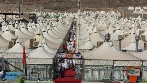 Pilgrims prepare to pray and stay overnight in tents in Mina, about seven km from Mecca, in Saudi Arabia, Sept. 22, 2015. According to the rigid Hajj schedule, pilgrims will pray and stay overnight in tents of Mina, before moving on to Arafat, a barren and plain land some 20 km east of Mecca, and then to Muzdalifah, an area between Arafat and Mina, to celebrate Eid al-Adha, or the Feast of Sacrifice. (Xinhua/Min Junqing) (djj) Pilgrims prepare to pray and stay overnight in tents in Mina, about seven km from Mecca, in Saudi Arabia, Sept. 22, 2015. According to the rigid Hajj schedule, pilgrims will pray and stay overnight in tents of Mina, before moving on to Arafat, a barren and plain land some 20 km east of Mecca, and then to Muzdalifah, an area between Arafat and Mina, to celebrate Eid al-Adha, or the Feast of Sacrifice. (Xinhua/Min Junqing) (djj)