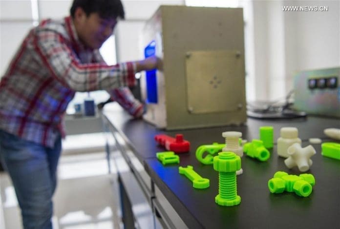 Photo taken on April 19, 2016 shows some space station's components printed by a micro-g 3D printer at a research center in southwest China's Chongqing Municipality, April 19, 2016. The Research Center for Additive Manufacturing (3D Printing) Technology of Chongqing Institute of Green and Intelligent Technology announced on Tuesday that the first micro-g 3D printer was successfully developed. [Photo: Xinhua/Liu Chan]