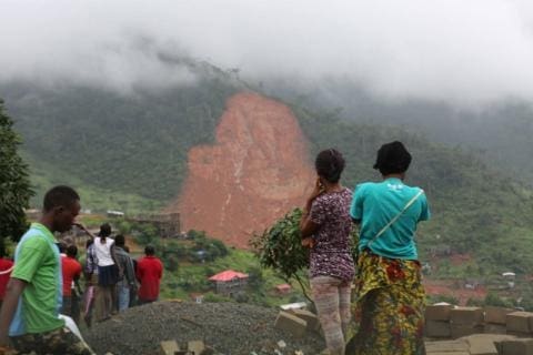 Hundreds are reported dead with many more missing after mudslides and floods tore through several communities in Freetown, Sierra Leone. Photo: UNICEF 2017 Hundreds are reported dead with many more missing after mudslides and floods tore through several communities in Freetown, Sierra Leone. Photo: UNICEF 2017