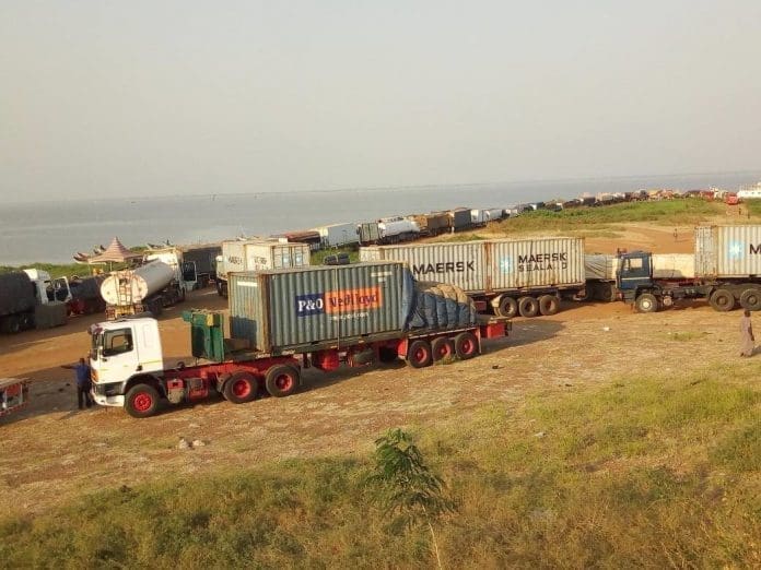 Vehicles in queue at Yeji