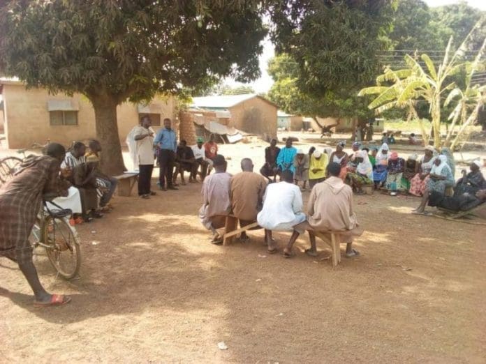 Photos of participants at Sisipe