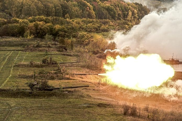 Russian military vehicle fires during the Center-2019 military exercise in Novosibirsk region, Russia, on Sept. 19, 2019. Tsentr-2019 (Center-2019) military exercises involving eight countries began on Monday in Russia, Kazakhstan and Tajikistan, the Russian Defense Ministry said in a statement on Tuesday. (Xinhua/Evgeny Sinitsyn)