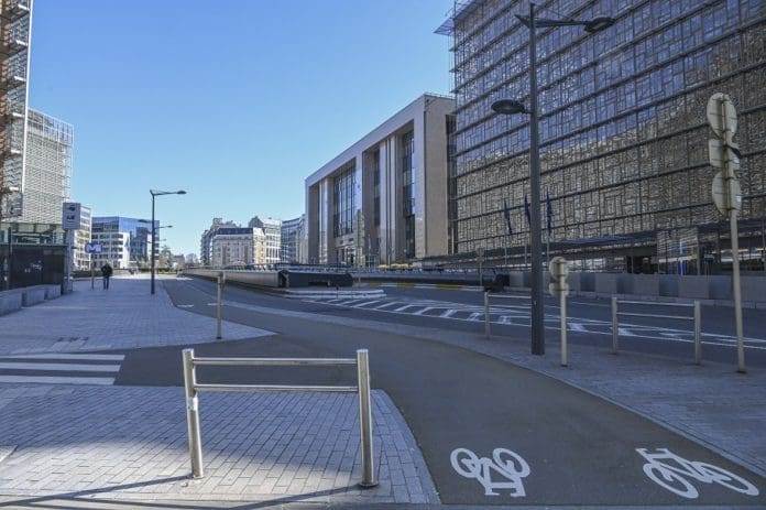 The streets are seen near the European Union headquarters in Brussels, Belgium, March 24, 2020. The cases of COVID-19 confirmed in Europe exceeded 200,000 as of Tuesday evening. The hardest hit countries remained to be Italy, Spain, Germany and France, with over 150,000 cases in combination. (Photo by Riccardo Pareggiani/Xinhua)