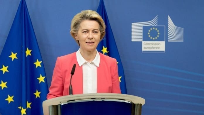 European Commission President Ursula von der Leyen makes a press statement in Brussels, Belgium, Dec. 13, 2020. European Commission President Ursula von der Leyen said Sunday that the European Union (EU) and UK negotiating teams have been mandated to continue the post-Brexit trade talks. After a "constructive and useful phone call" with British Prime Minister Boris Johnson, von der Leyen said it remains to be seen if an agreement can be reached even "at this late stage." (European Union/Handout via Xinhua)