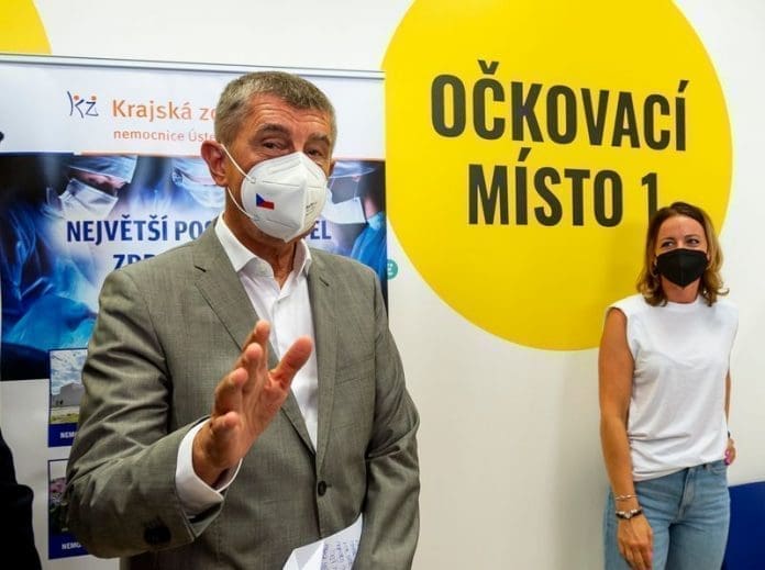 Czech Prime Minister Andrej Babis at vaccination centre. Photo: Hájek Ondøej/CTK/dpa