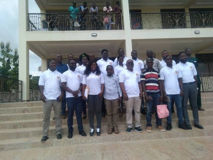 Dr Nyantakyi and participants