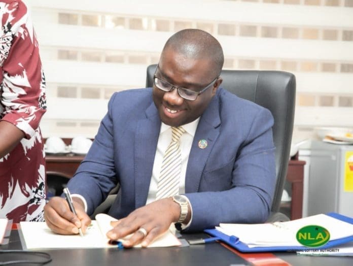 Sammi Awuku
