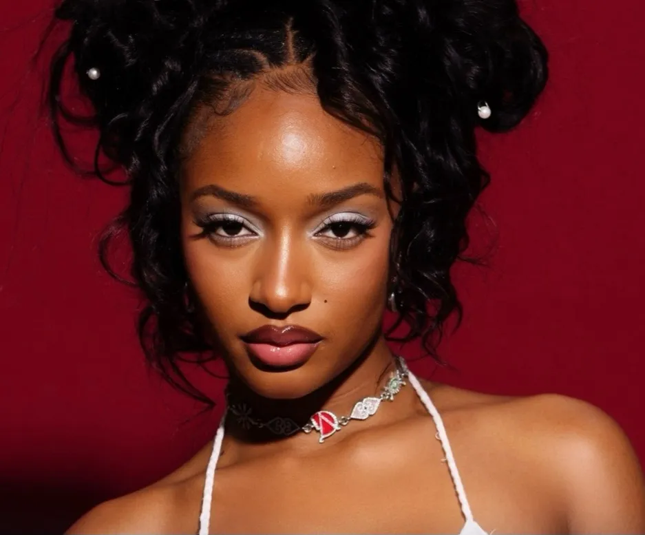 Ayra Starr brings Afrobeats to NFL London half-time stage