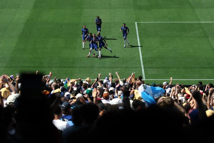 Chelsea Beat Psg